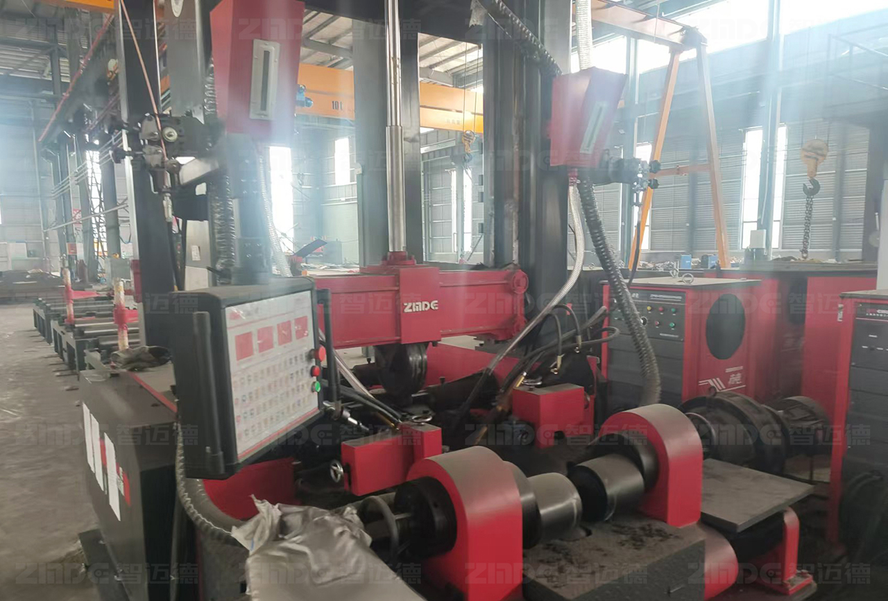 工序繁琐，质量难以保证？用这台组焊矫一体机，一站式解决！