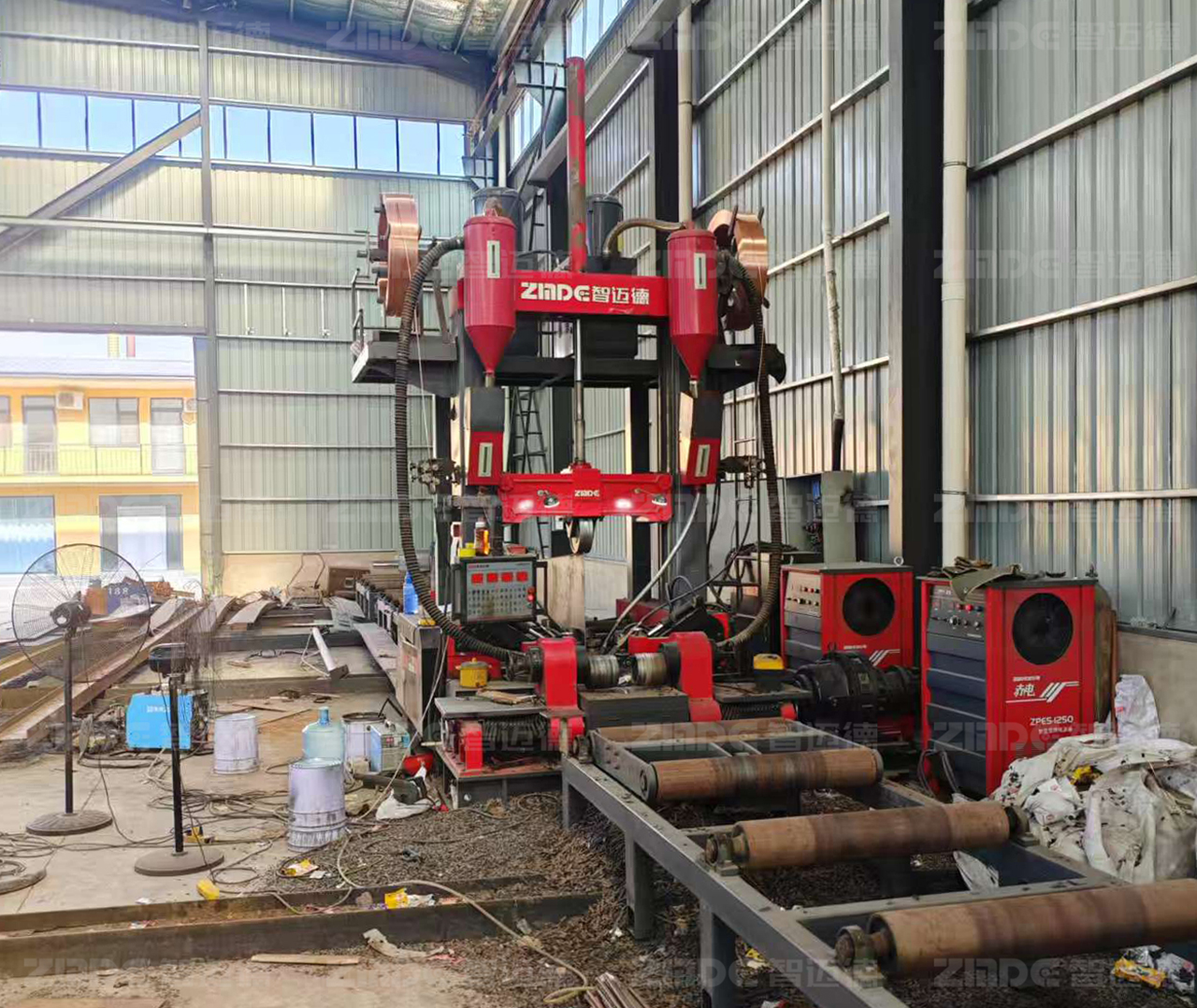 钢结构行业转型密码，组焊矫一体机撑起高效生产链